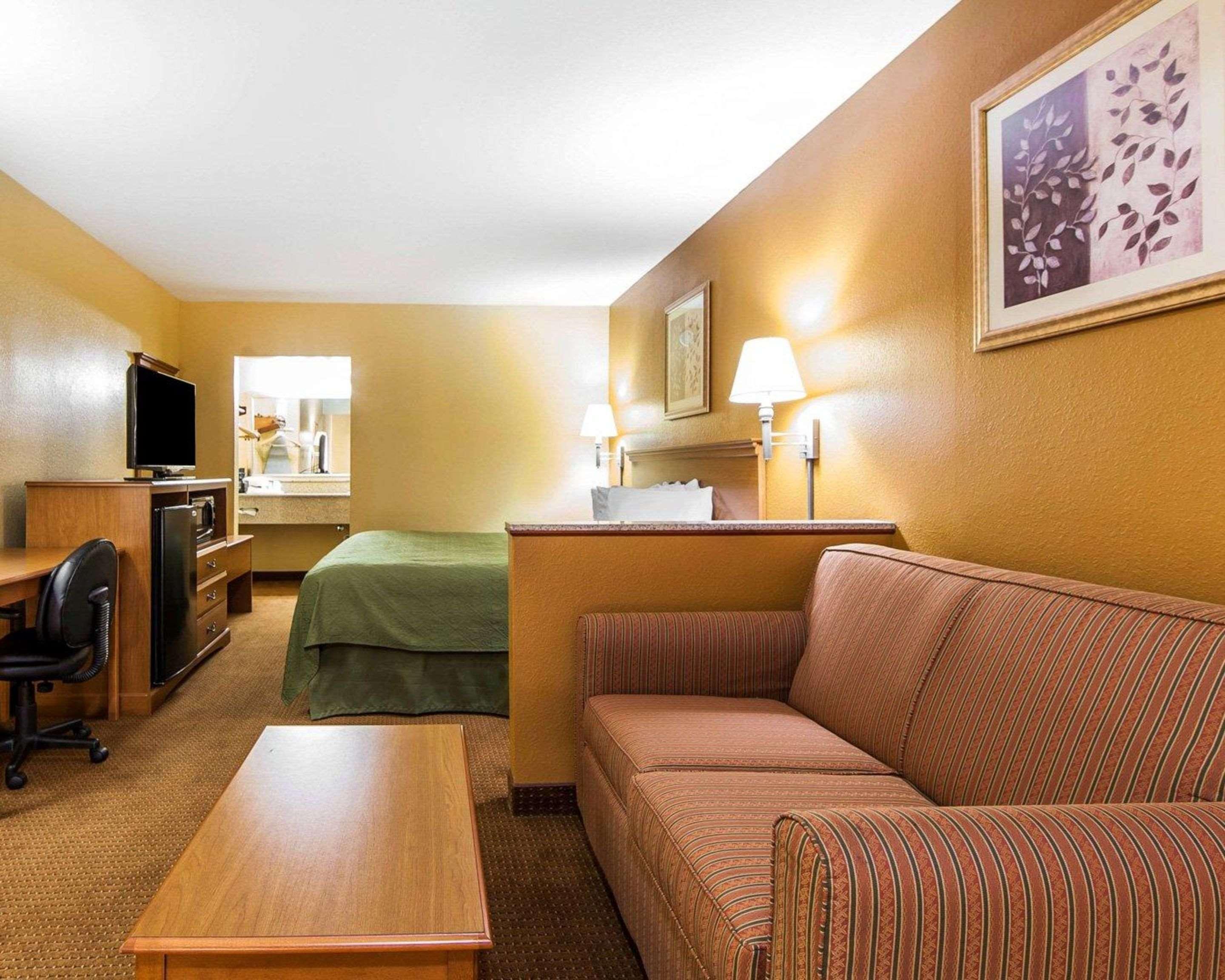 Quality & Motel 2*
