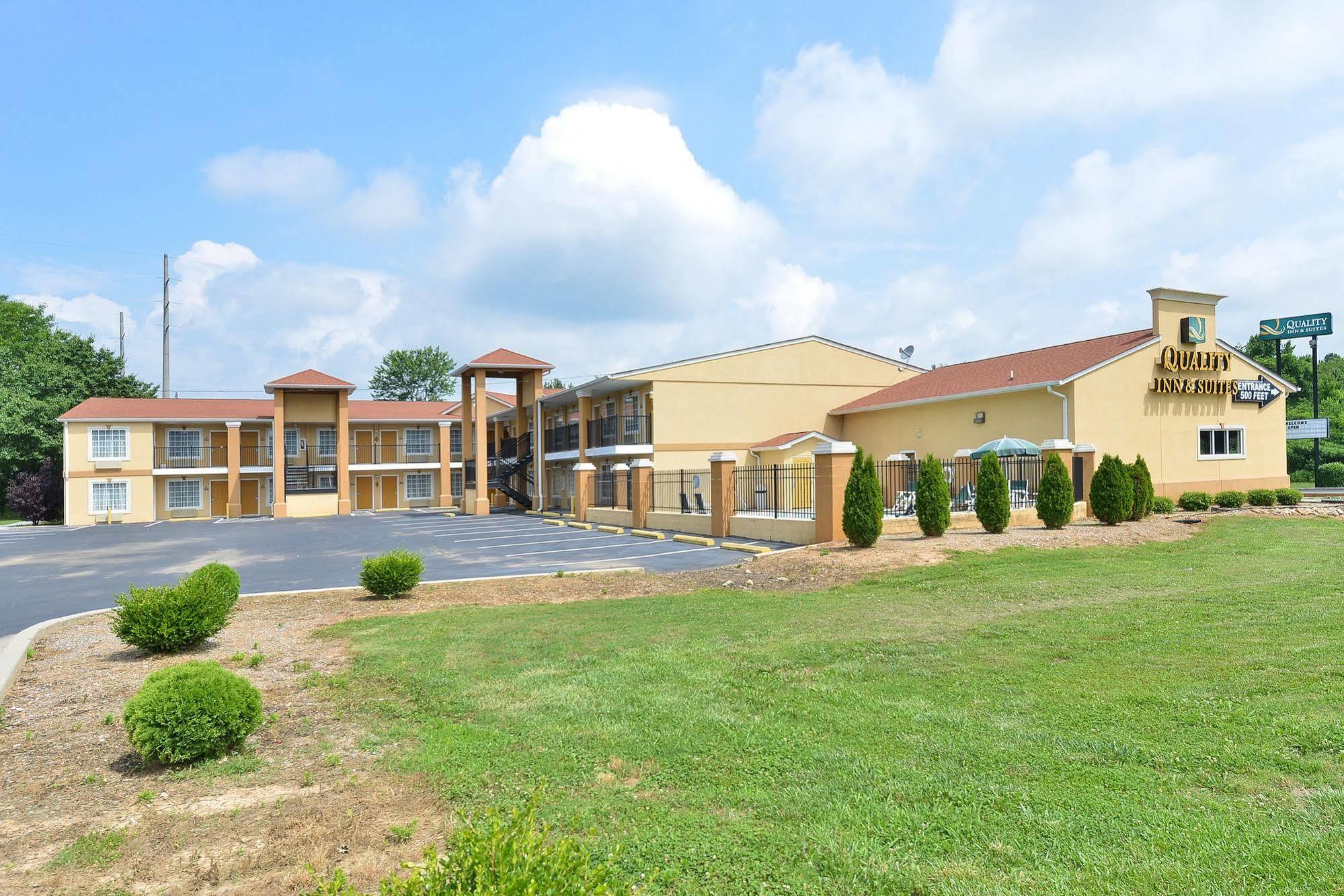 Quality & Motel Cartersville